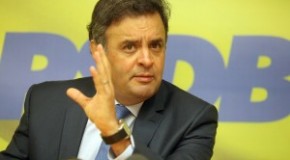 Para Aécio, má-gestão federal provocou apagão