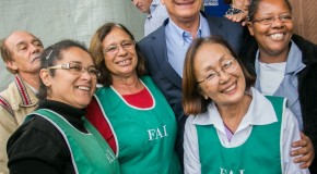 Unidade móvel de artesanato do Via Rápida Emprego chega à capital