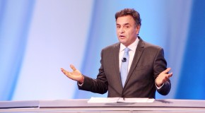 Aécio reitera compromissos com Bolsa Família, educação e segurança