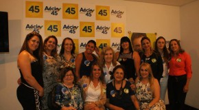 Mulheres do PSDB e de partidos aliados definem dia de mobilização nacional Todas com Aécio