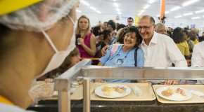 Bom Prato da Brasilândia reaberto hoje