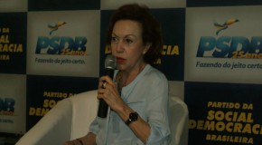 Lúcia Avelar defende reforma política como prioritária para igualdade de gêneros na política