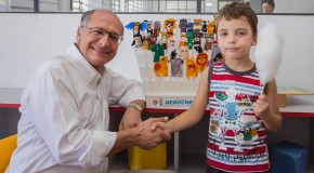 Governo Alckmin entrega mais Creche-Escola e anuncia parceria com APAEs