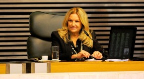 Maria Lúcia Amary assume presidência da ALESP