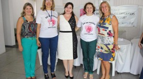 Mulheres de Registro estiveram presente no Dia da Mulher